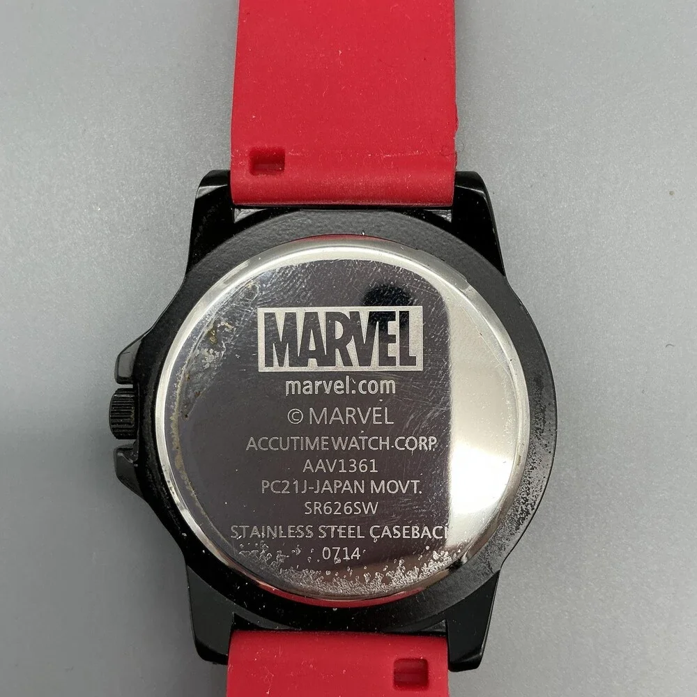 Marvel Mens Watch 42mm Black Hydra Logo Dial Red Silicone AAV1361 New Battery